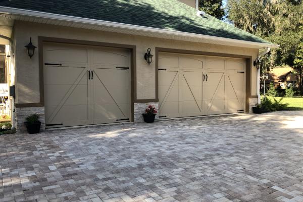 Carriage House Overlay Garage Door with 5333A Design and Barcelona 1 External Hardware Kit