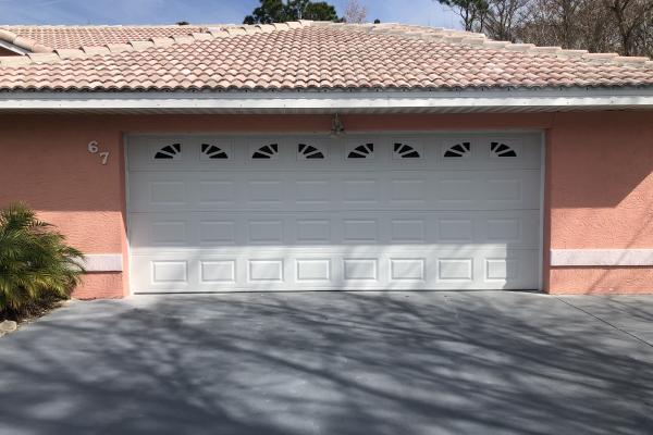 Raised Short Panel a Garage a Door with Sherwood Glass Top Section