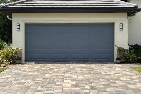 CHI model 4250 garage door installed by ABS Garage Doors in Palm Coast, Florida