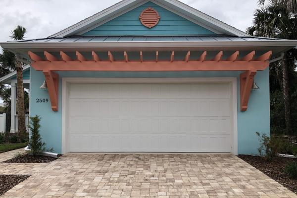 Raised Shaker Stamp Panel Garage Door