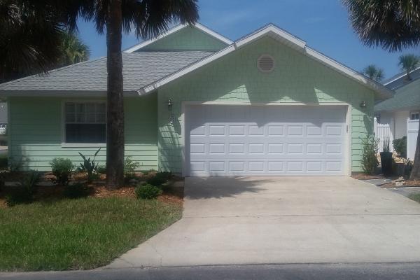 Raised Short Panel Garage Door